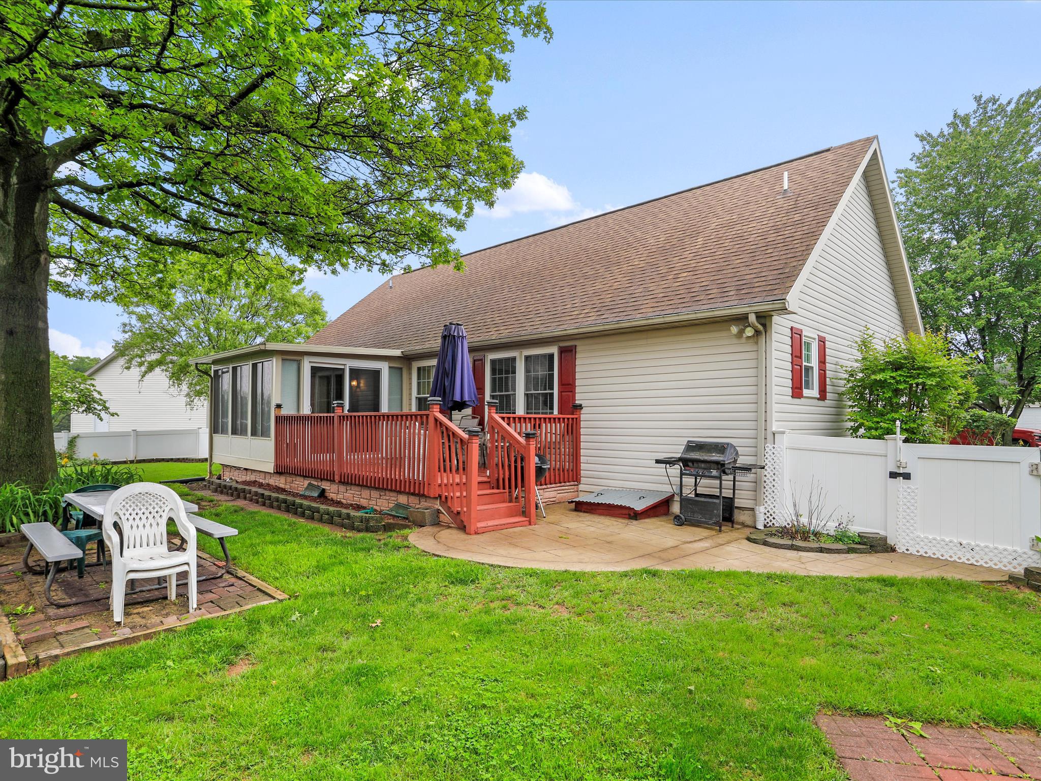 SPRING MILLS - Residential