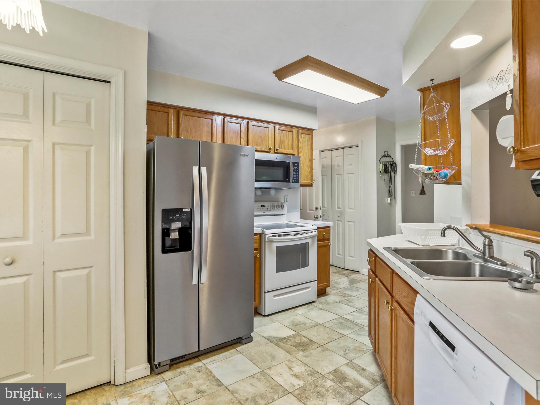 SPRING MILLS - Residential