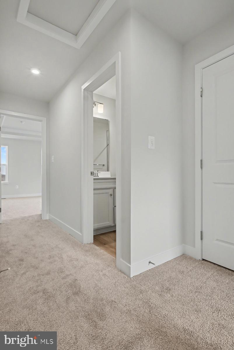 COURTHOUSE COMMONS - Residential Lease