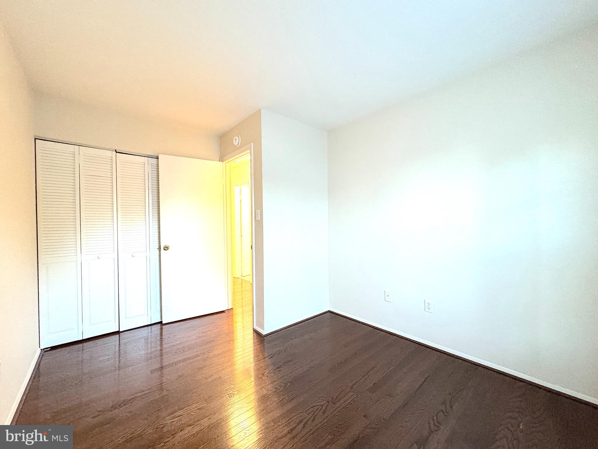 DEEPWOOD - Residential Lease