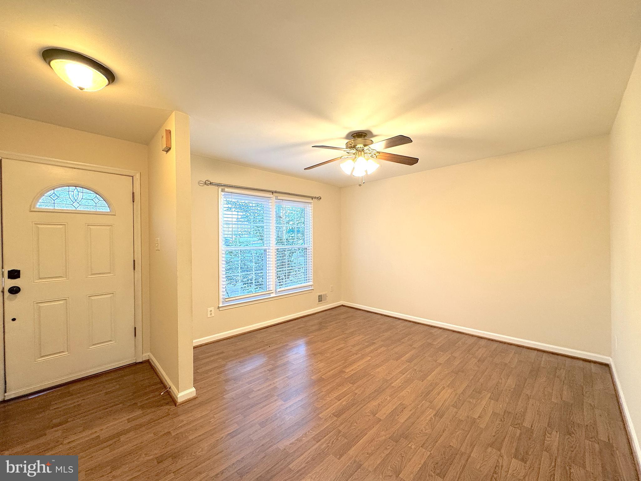 DEEPWOOD - Residential Lease