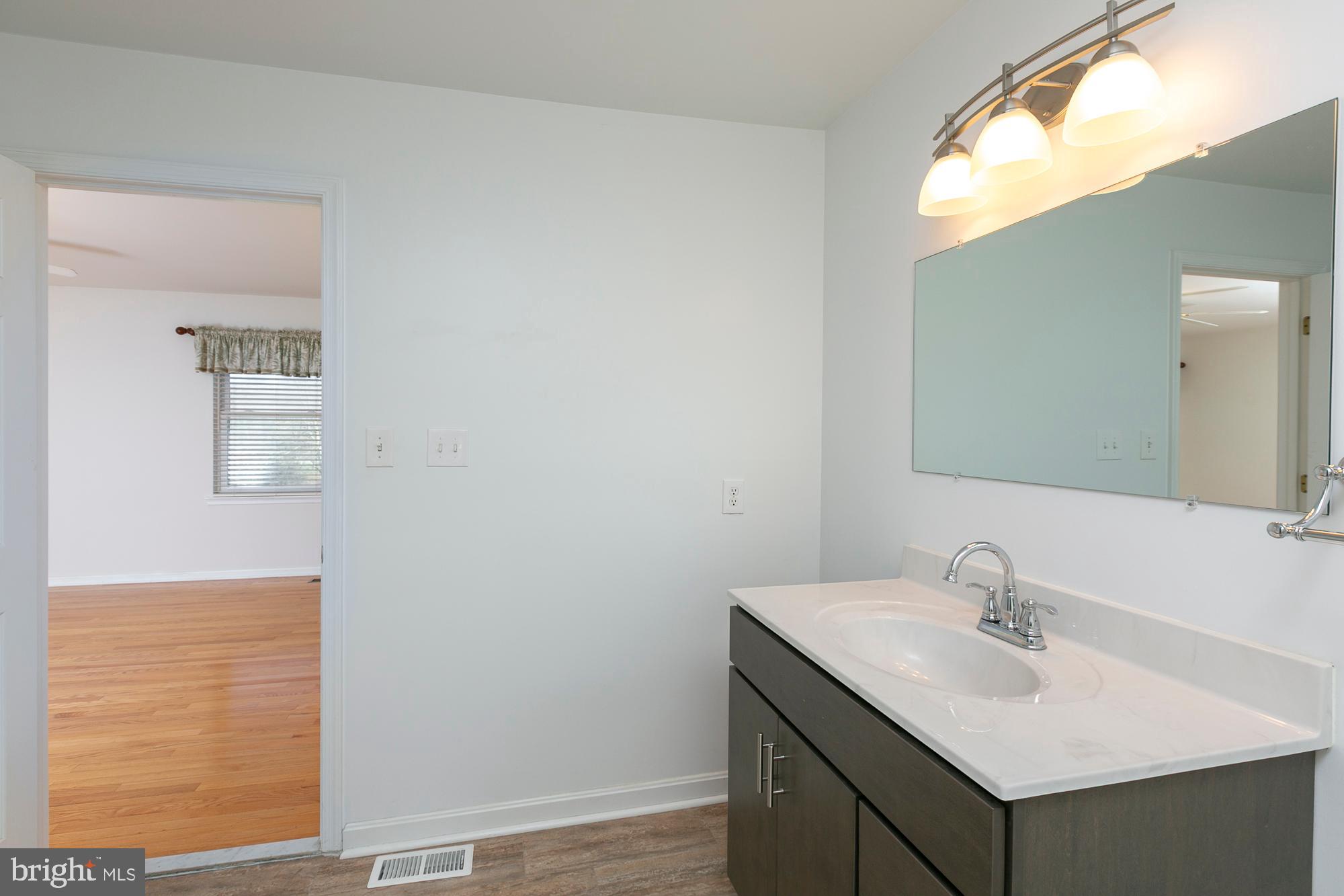 NORWOOD NORTH - Residential