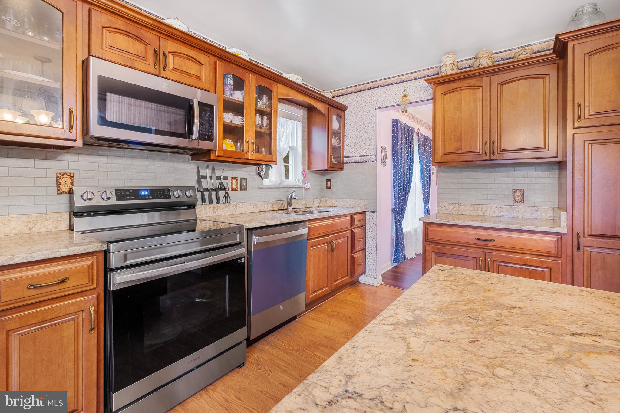 1952 GRANITE POINT TERRACE