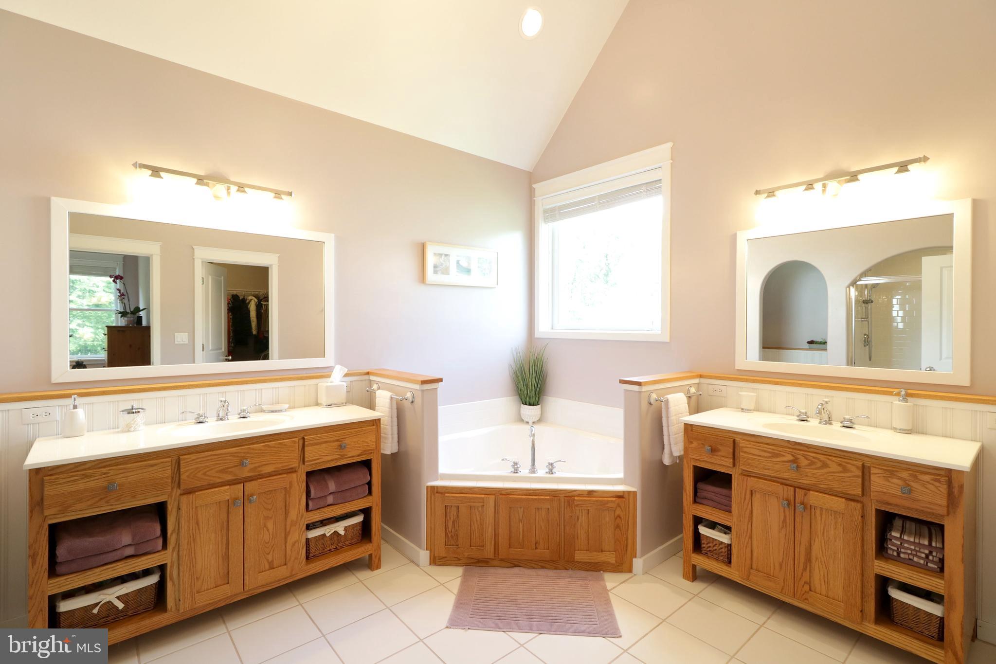 TEABERRY RIDGE - Residential