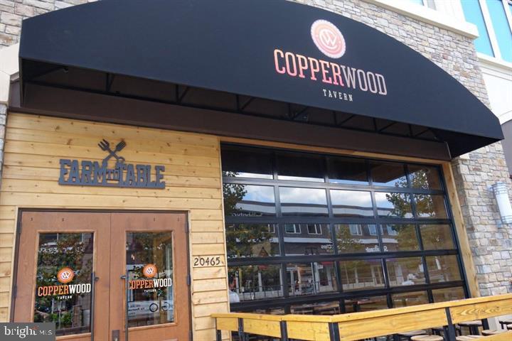 ONE LOUDOUN - Residential