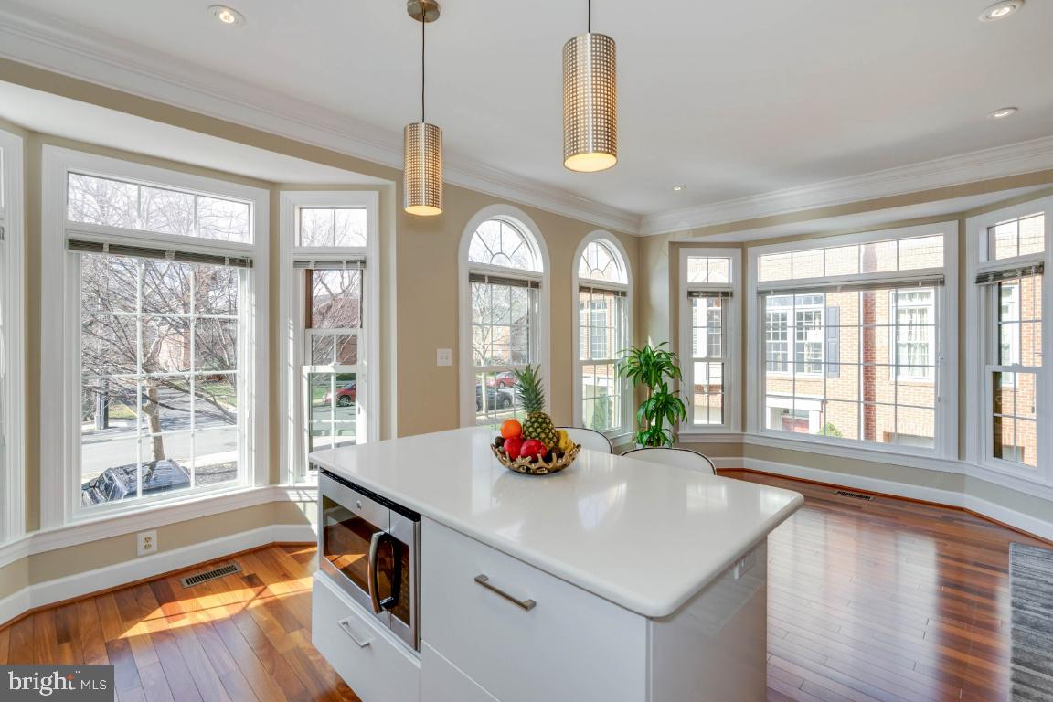 BALLSTON CREST - Residential