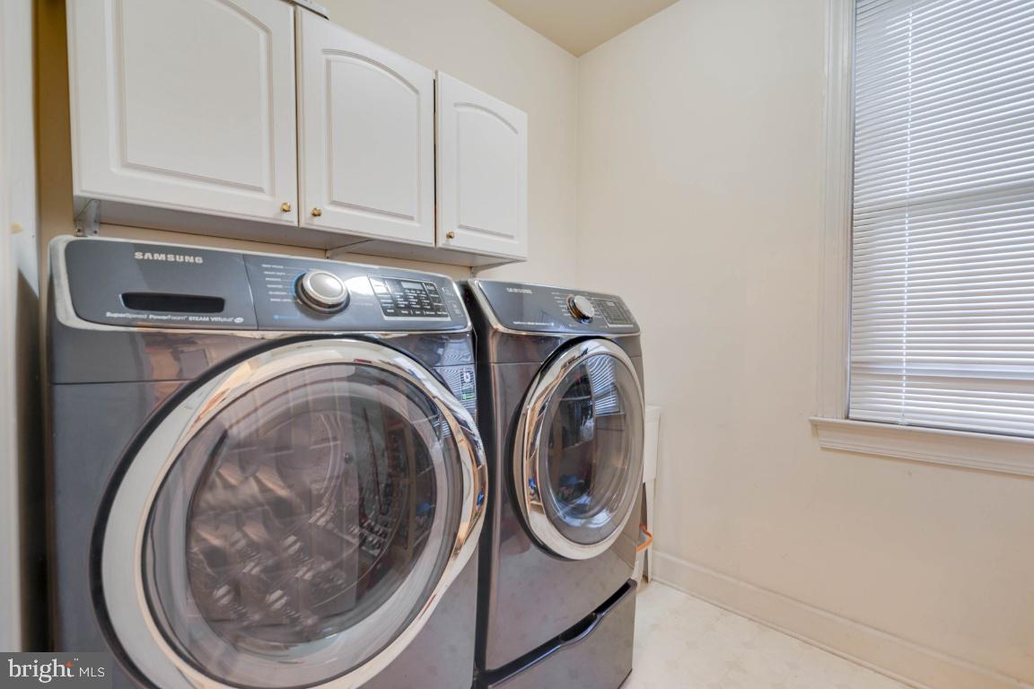 BALLSTON CREST - Residential