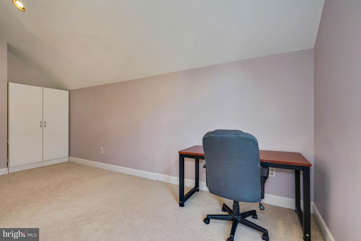 BALLSTON CREST - Residential