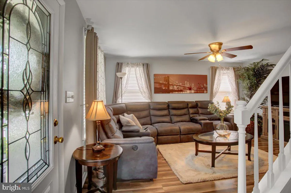 Chambersburg, Pennsylvania 17202, United States, 4 Bedrooms Bedrooms, ,4 BathroomsBathrooms,Residential,Active,166701