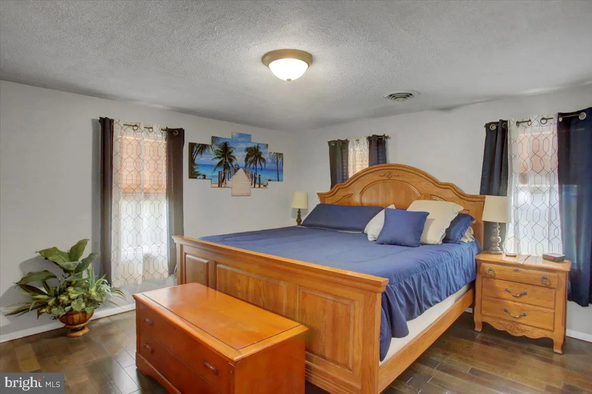 Chambersburg, Pennsylvania 17202, United States, 4 Bedrooms Bedrooms, ,4 BathroomsBathrooms,Residential,Active,166701