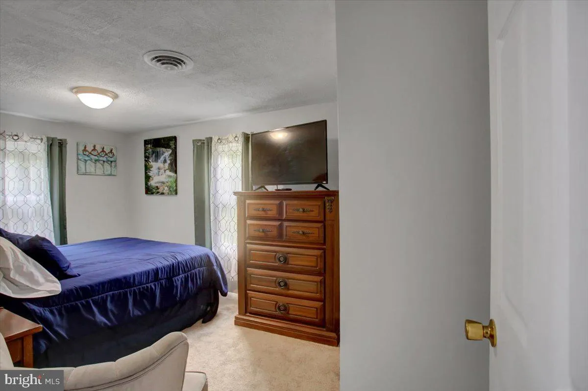 Chambersburg, Pennsylvania 17202, United States, 4 Bedrooms Bedrooms, ,4 BathroomsBathrooms,Residential,Active,166701