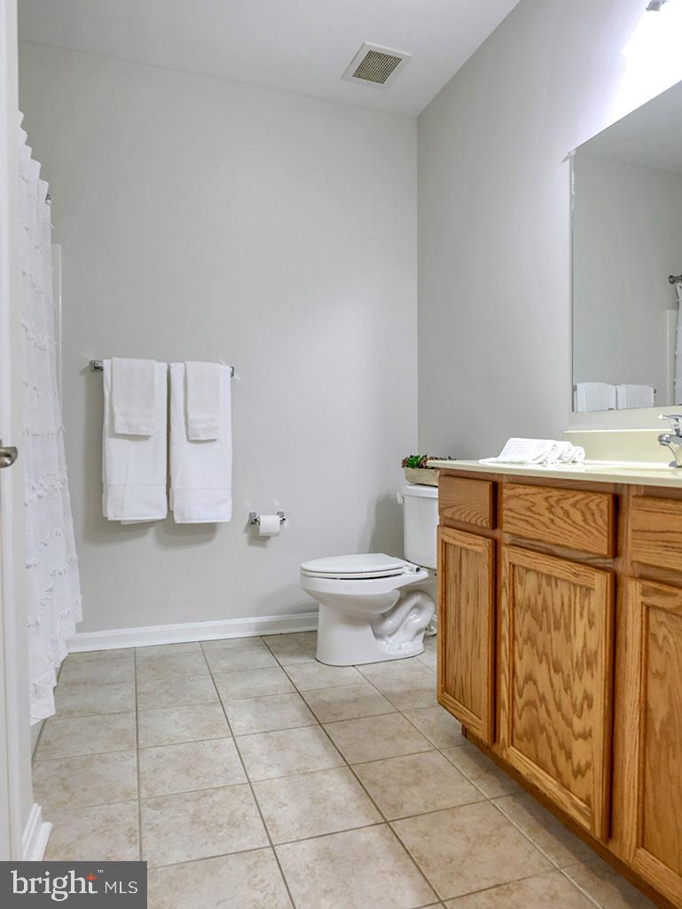 GRANDE AT CANAL POINTE - Residential