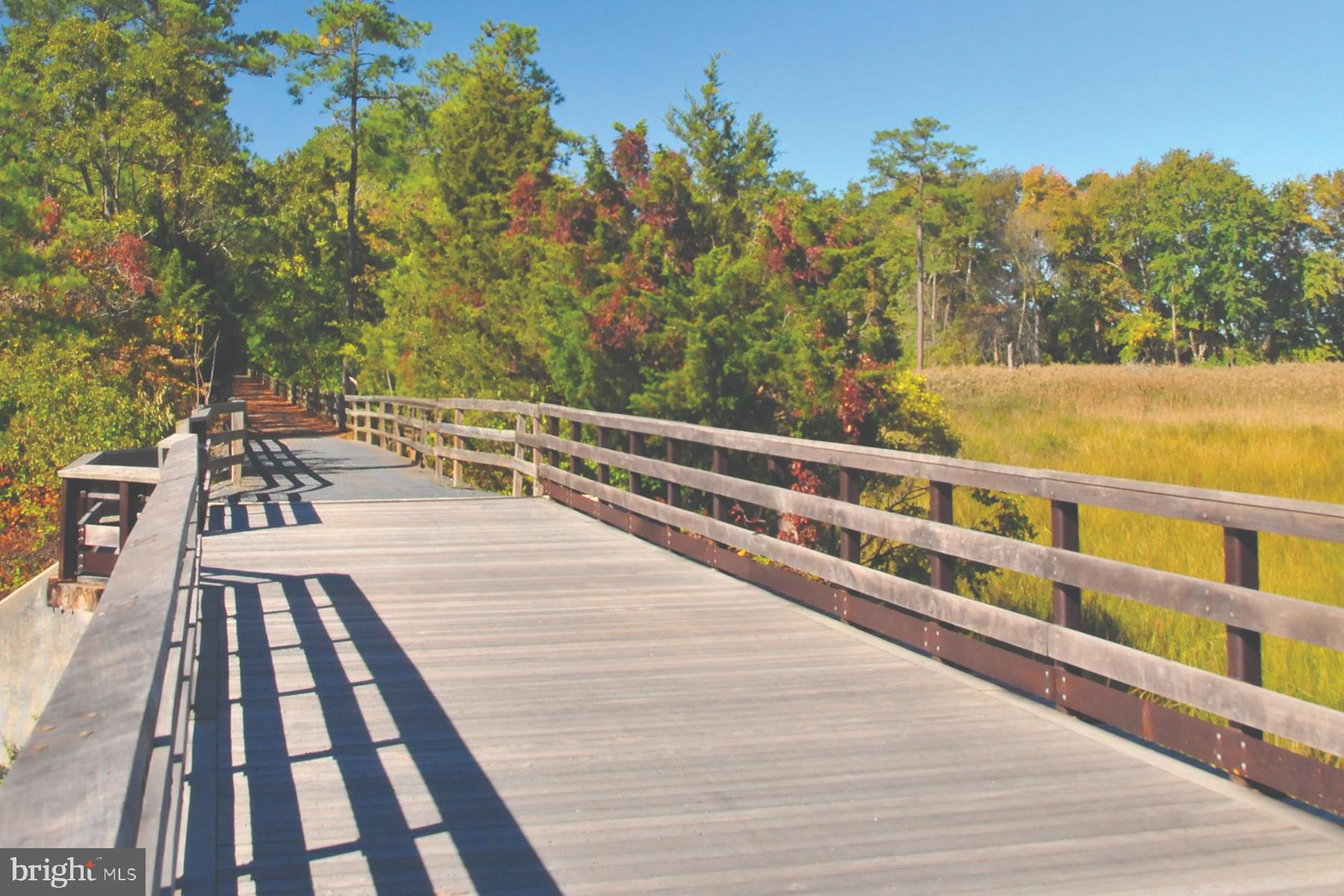 GRANDE AT CANAL POINTE - Residential