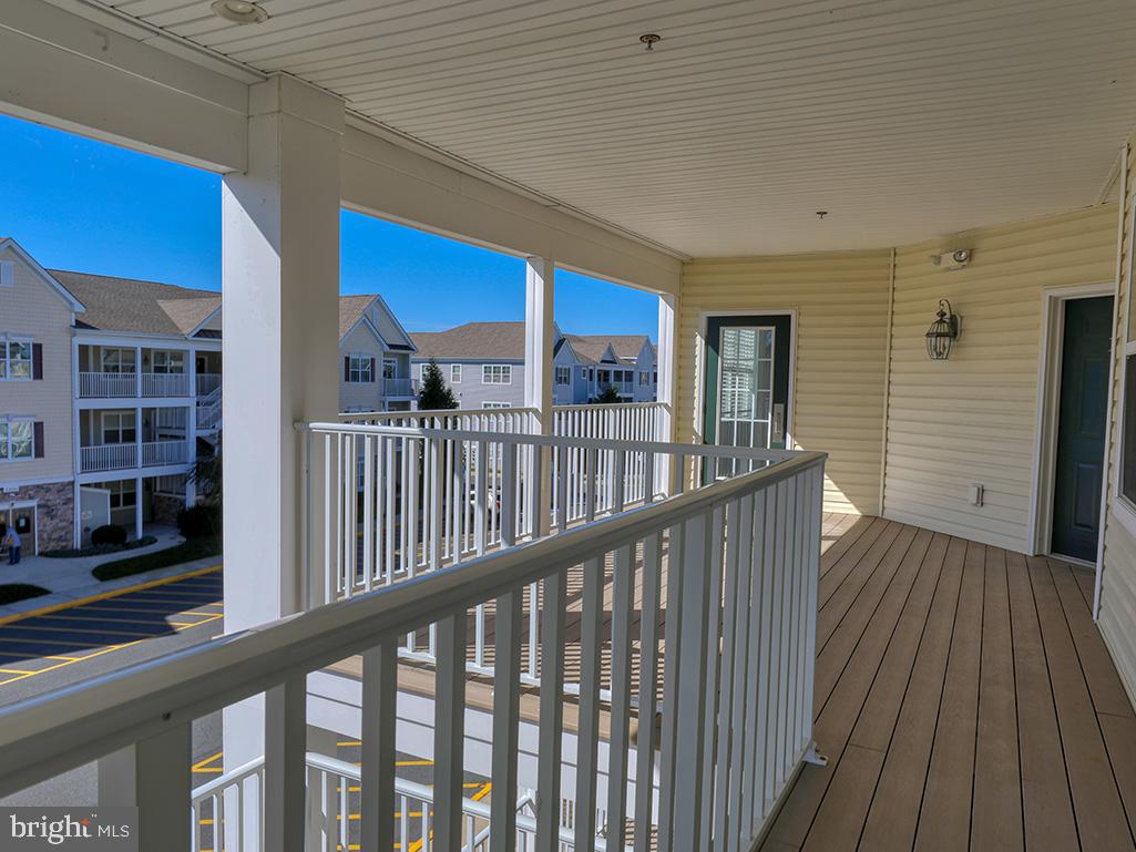 GRANDE AT CANAL POINTE - Residential