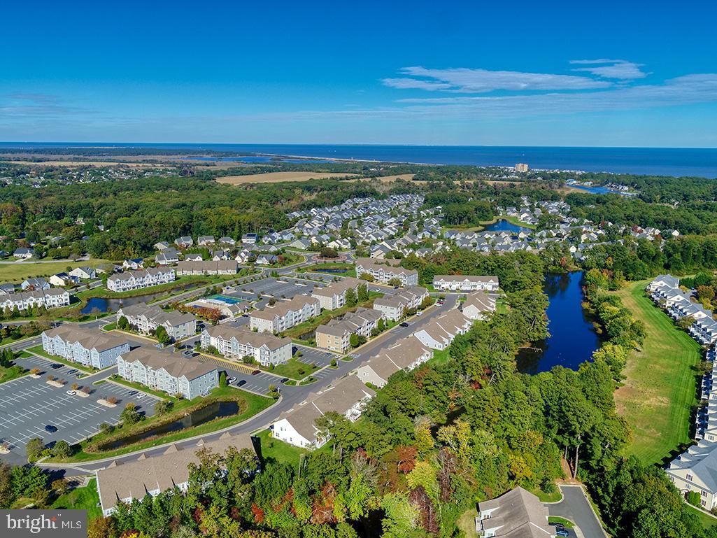 GRANDE AT CANAL POINTE - Residential