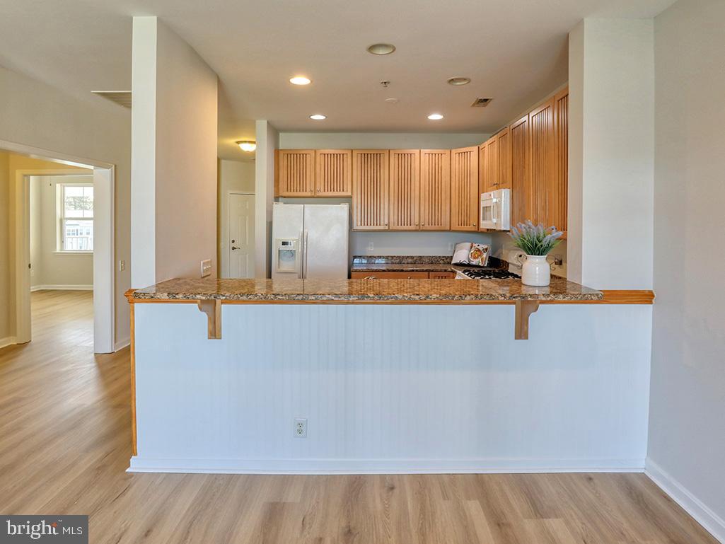 GRANDE AT CANAL POINTE - Residential