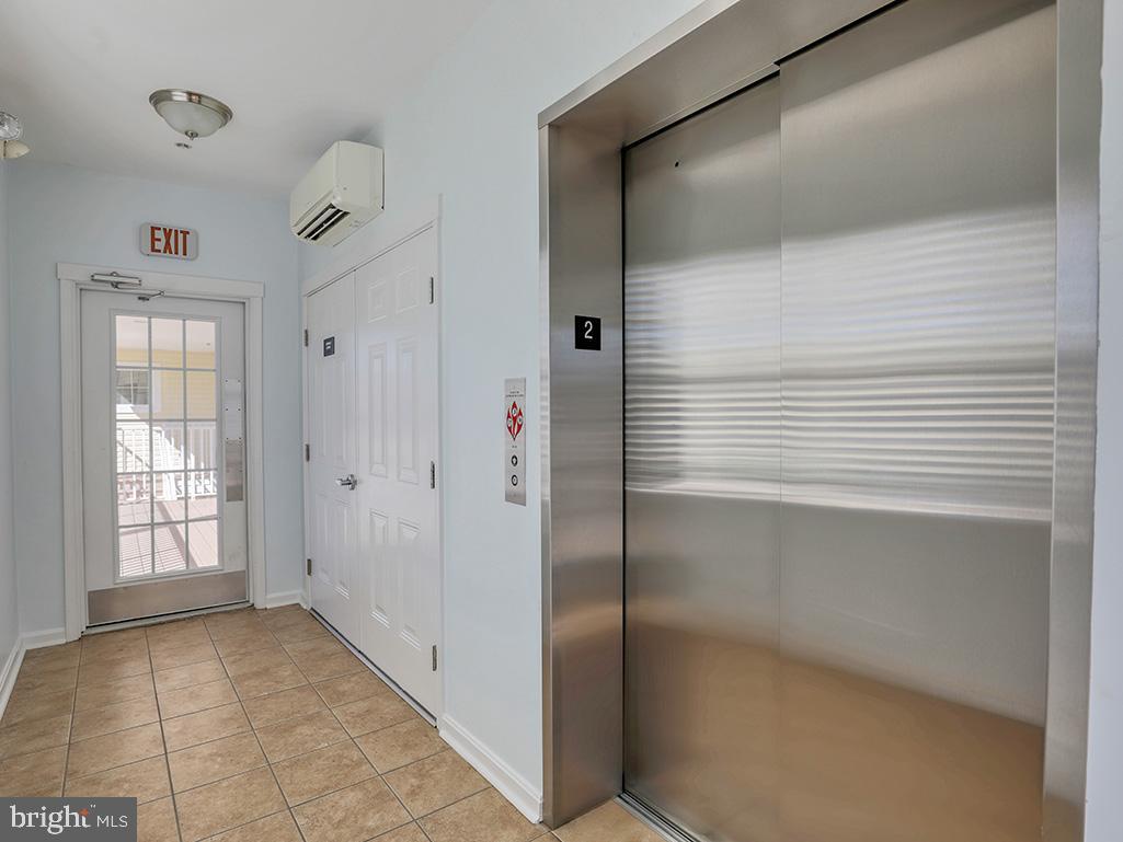 37697 ULSTER DRIVE U16