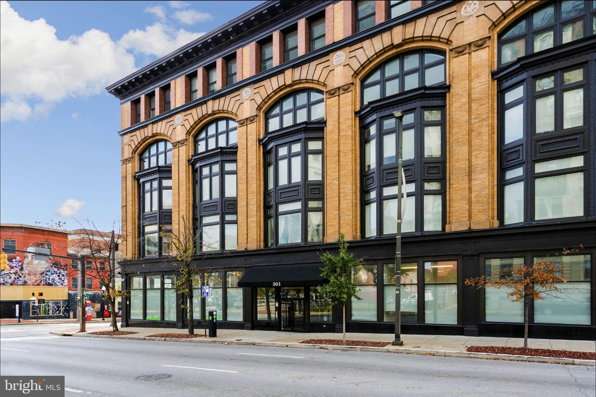 BROMO ARTS DISTRICT - Residential Lease