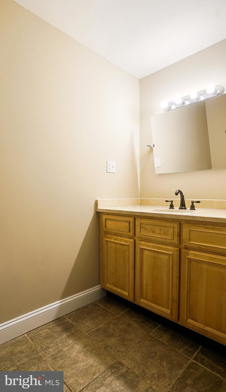 GRADUATE HOSPITAL - Residential