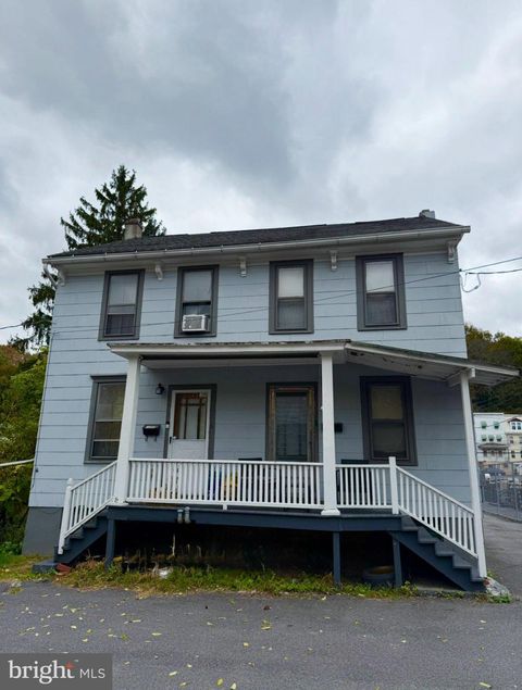 Multifamily For Sale - 200-202 Buckley Street<br/> MINERSVILLE, PA 17954