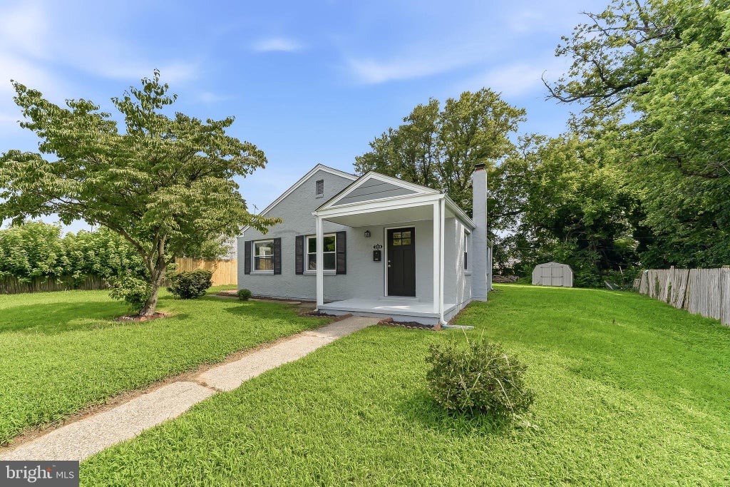 Photo of 304 Frazer Place, NEW CASTLE, DE 19720 (MLS # DENC2109156)