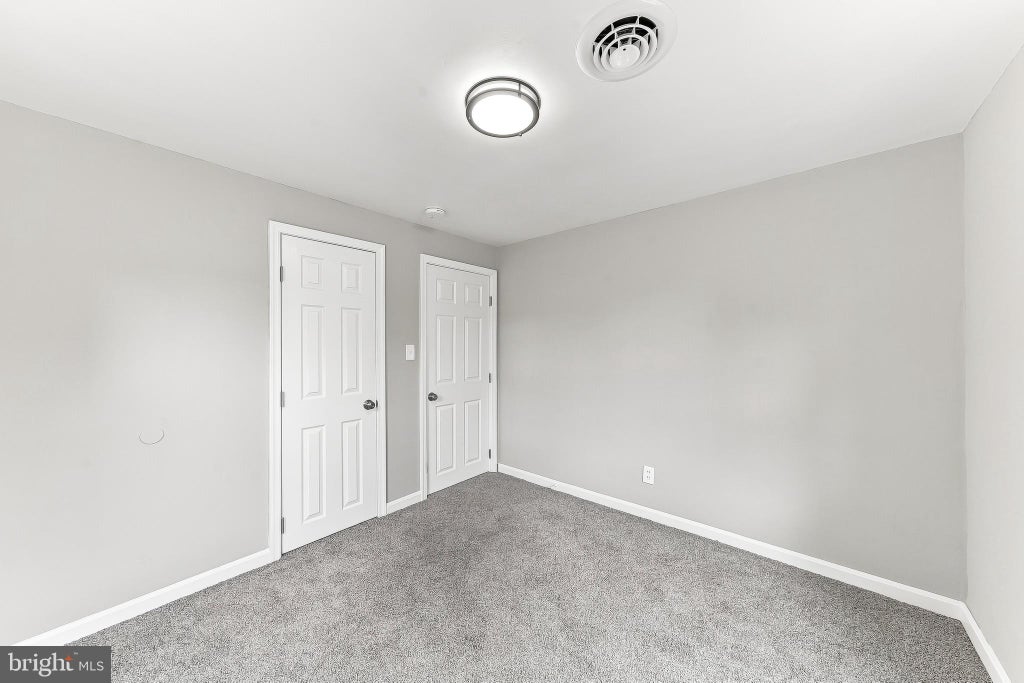 Photo of 304 Frazer Place, NEW CASTLE, DE 19720 (MLS # DENC2109156)
