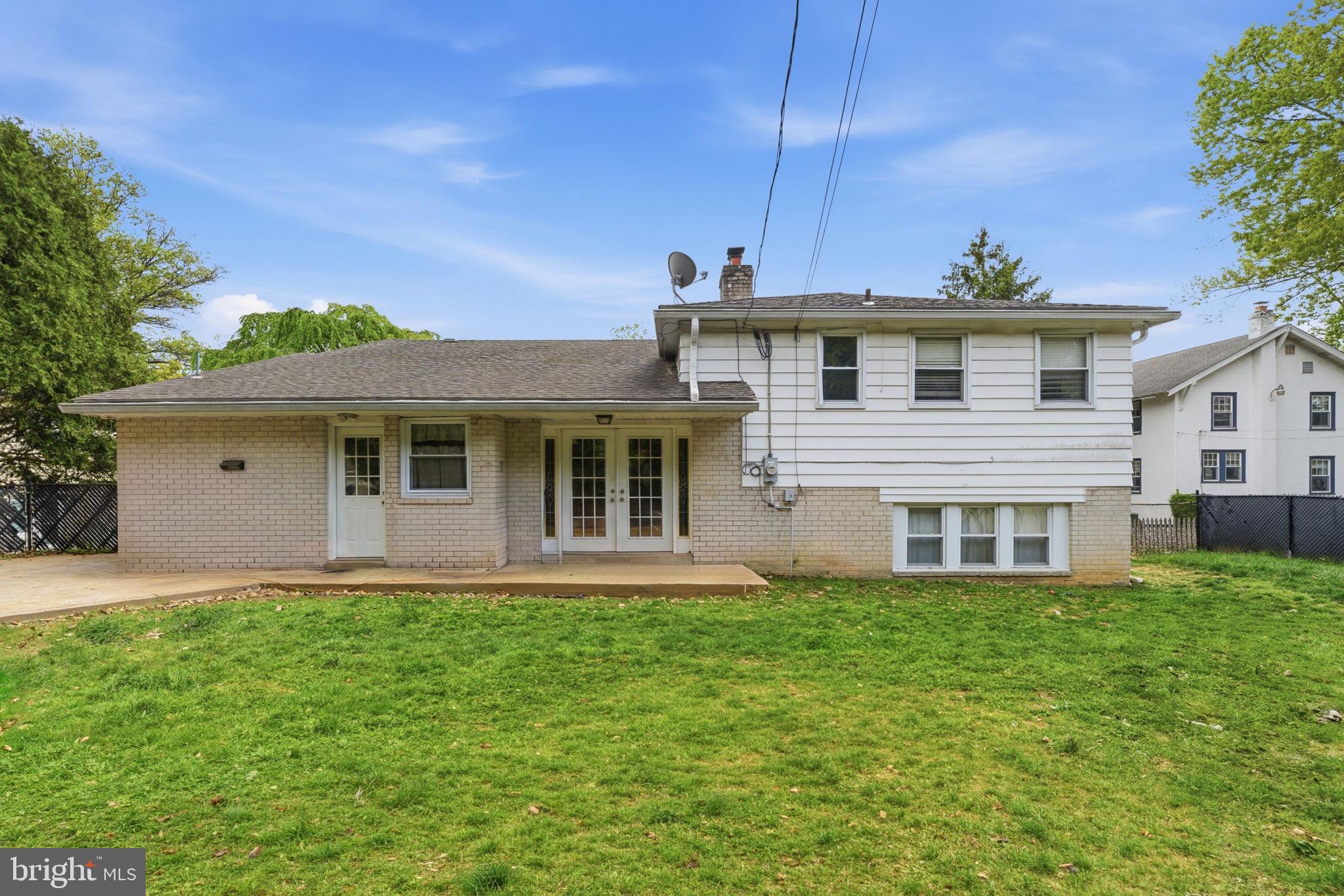 CHELTENHAM - Residential