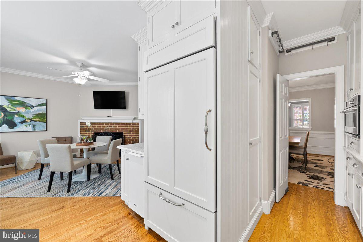 KINGS MANOR SCOTTS - Residential