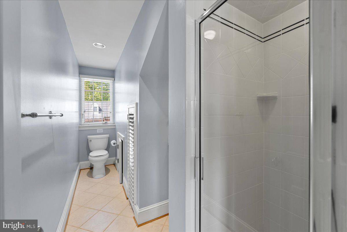 KINGS MANOR SCOTTS - Residential