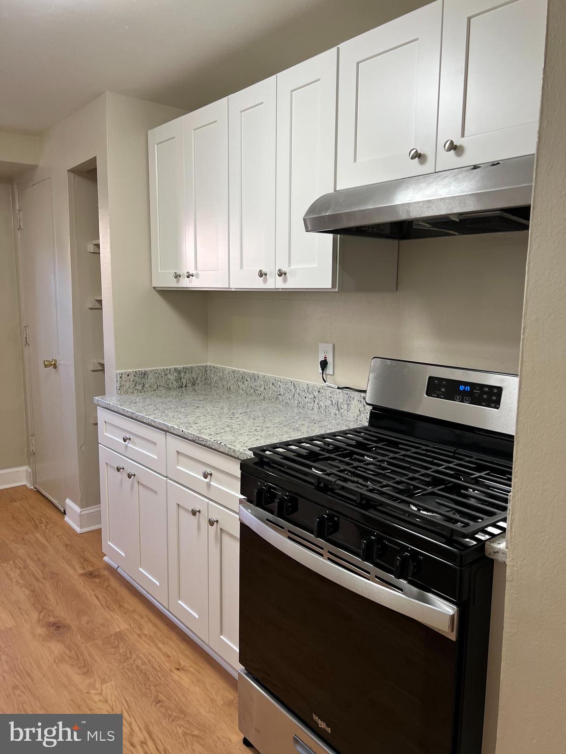 MAYFLOWER SQUARE - Residential Lease