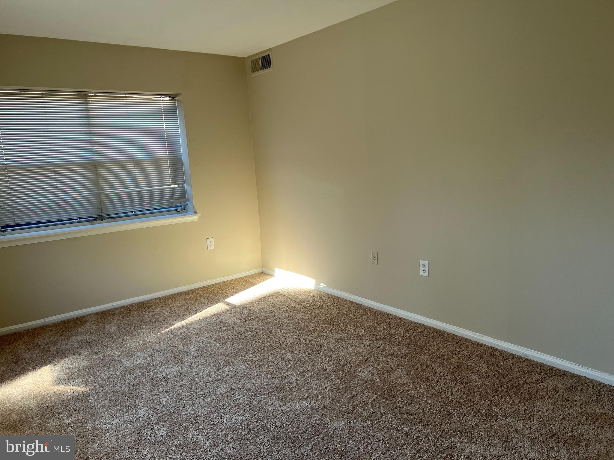 MAYFLOWER SQUARE - Residential Lease