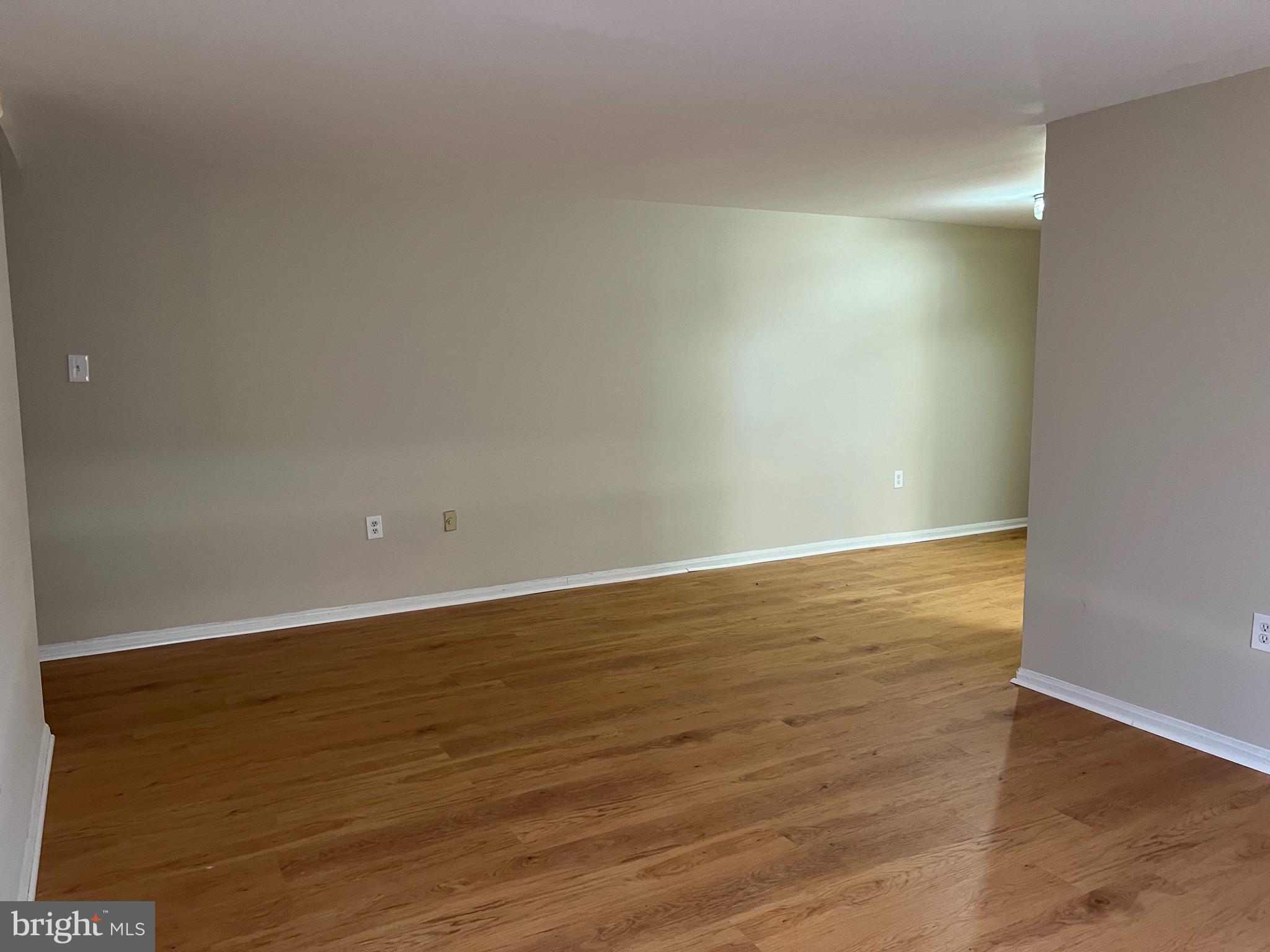 MAYFLOWER SQUARE - Residential Lease