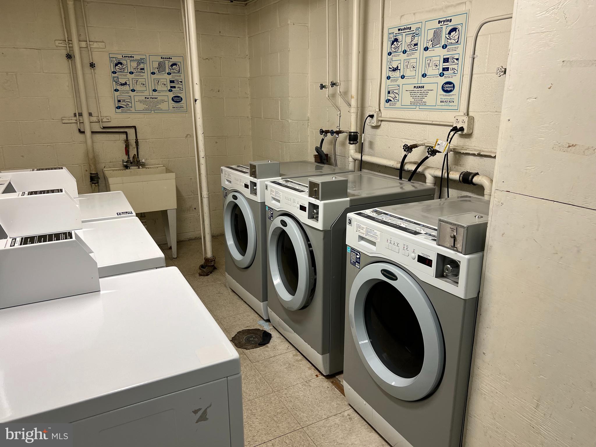 MAYFLOWER SQUARE - Residential Lease