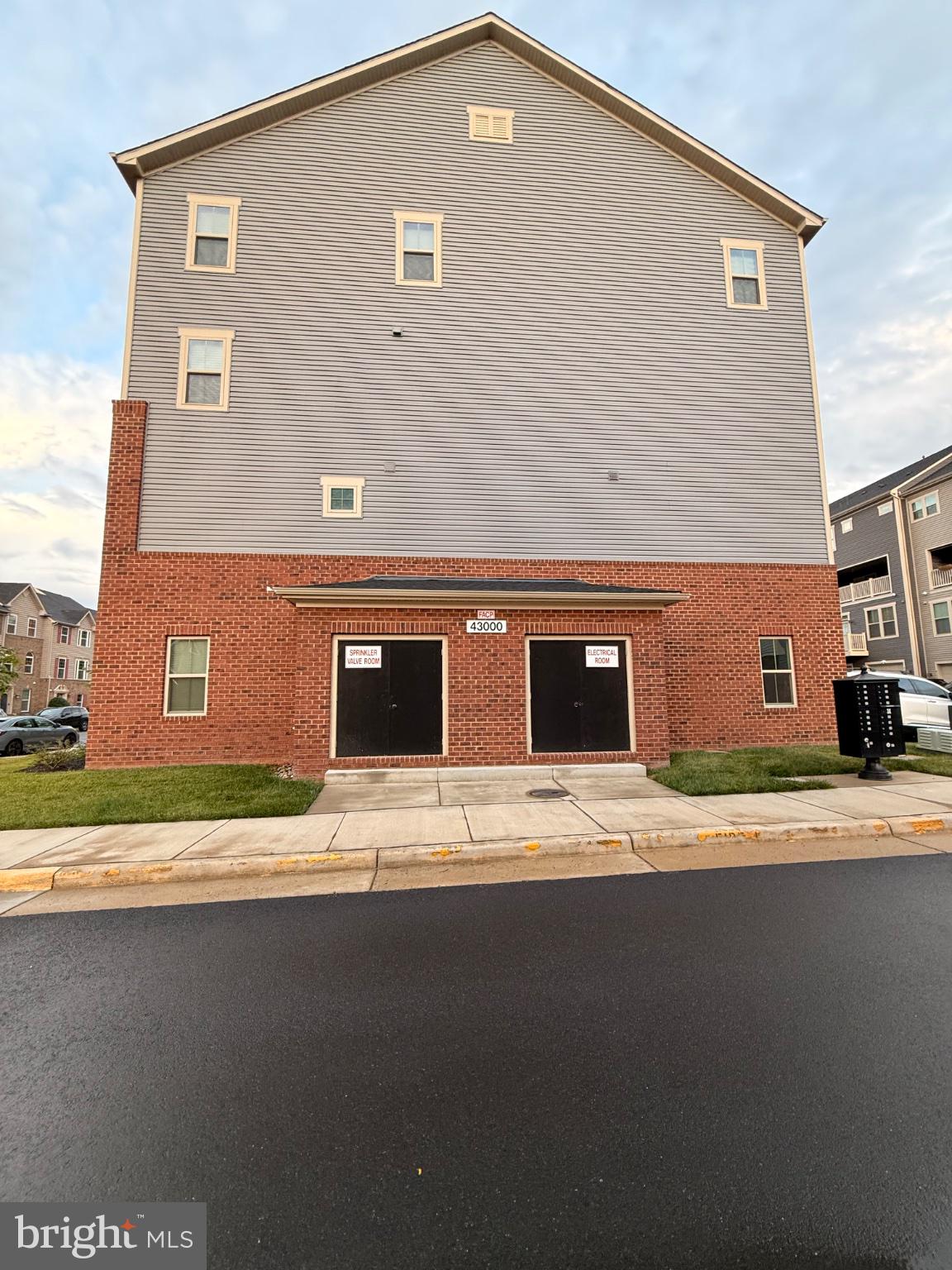 43000 PROPHECY TERRACE