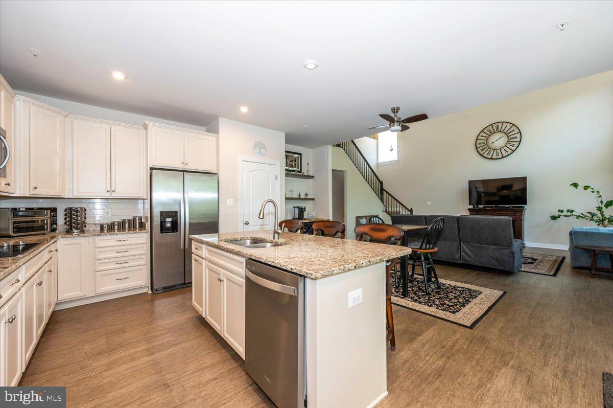 GLADHILL ESTATES - Residential