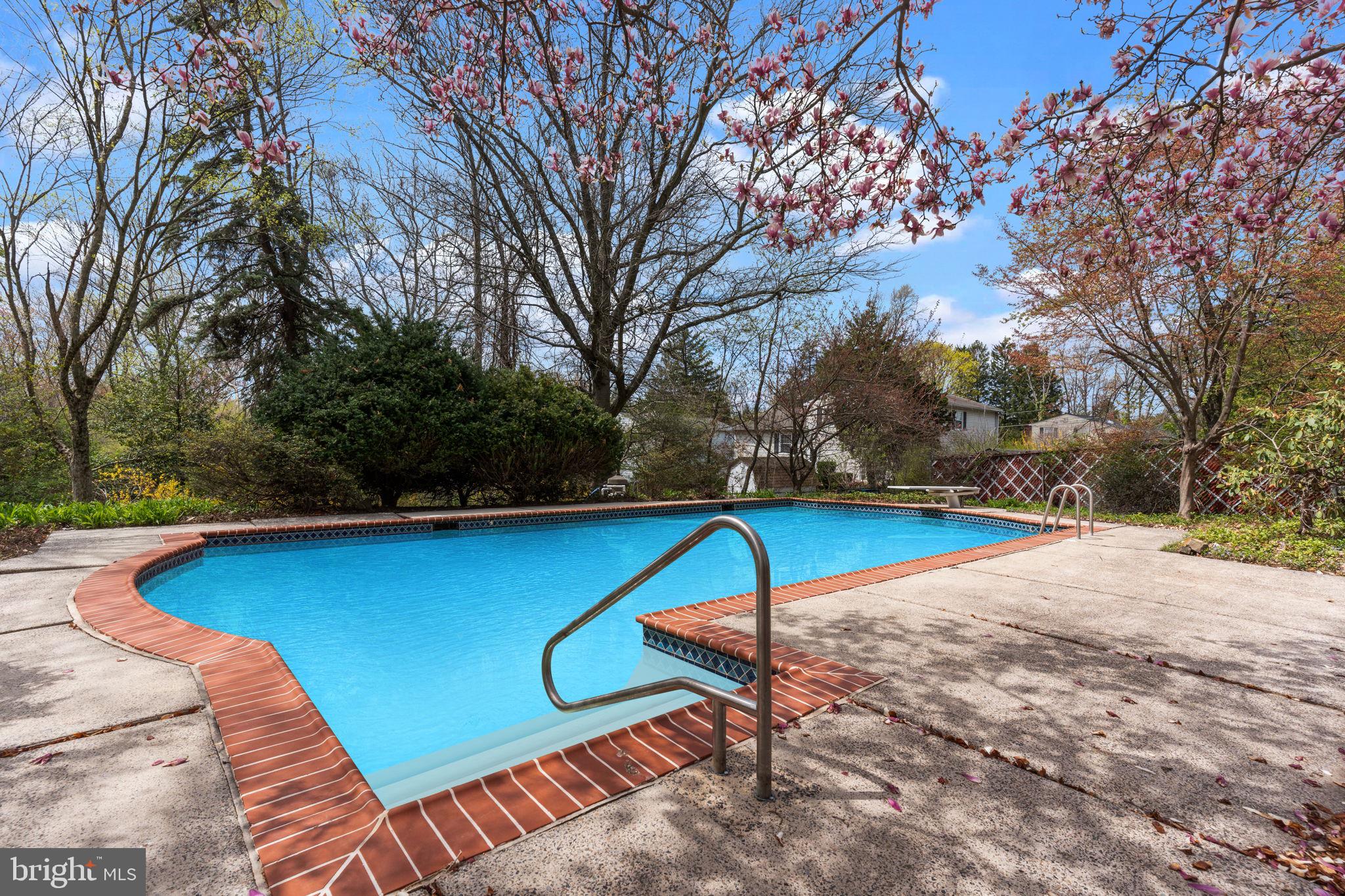 DRESHER - Residential