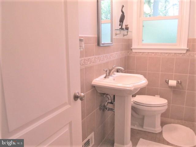 LINTHICUM HEIGHTS - Residential