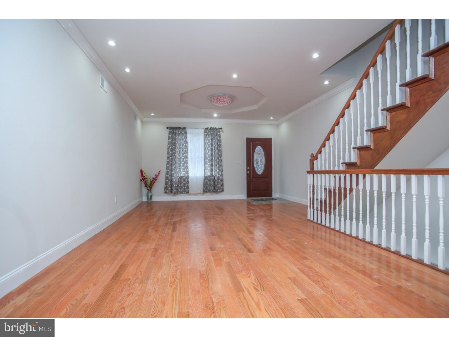 POINT BREEZE - Residential