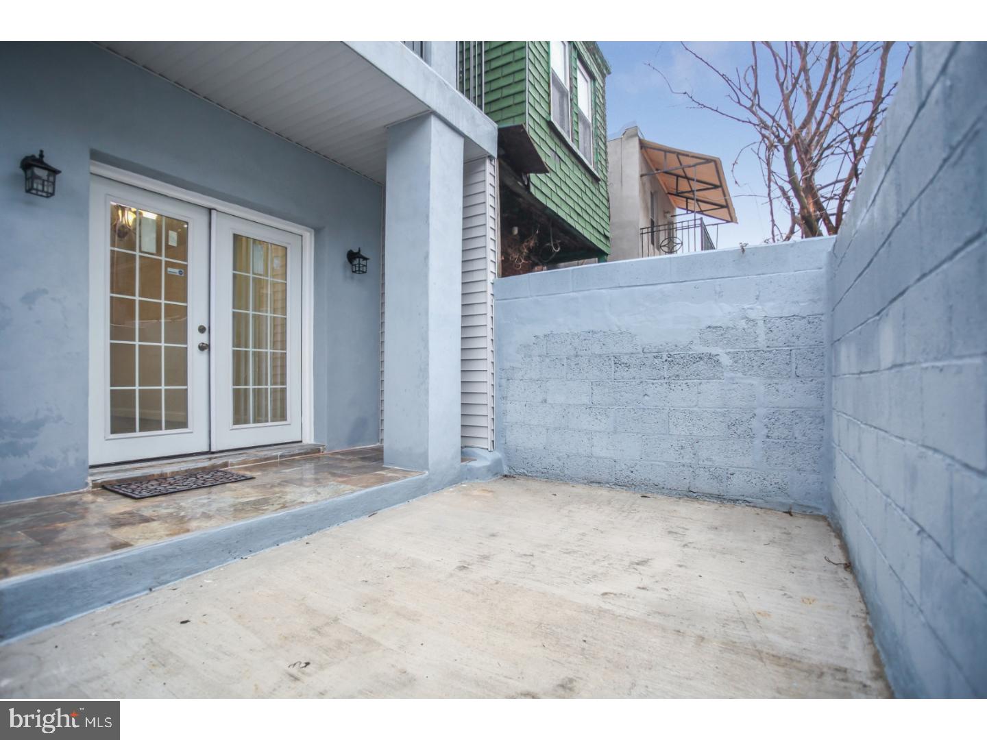 POINT BREEZE - Residential