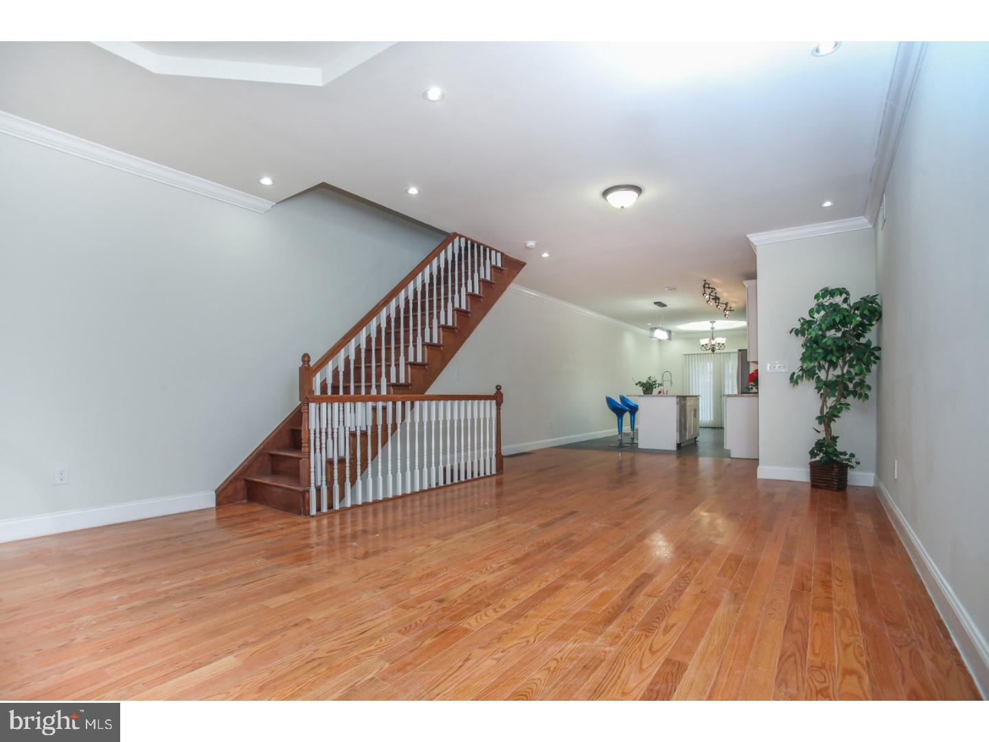 POINT BREEZE - Residential