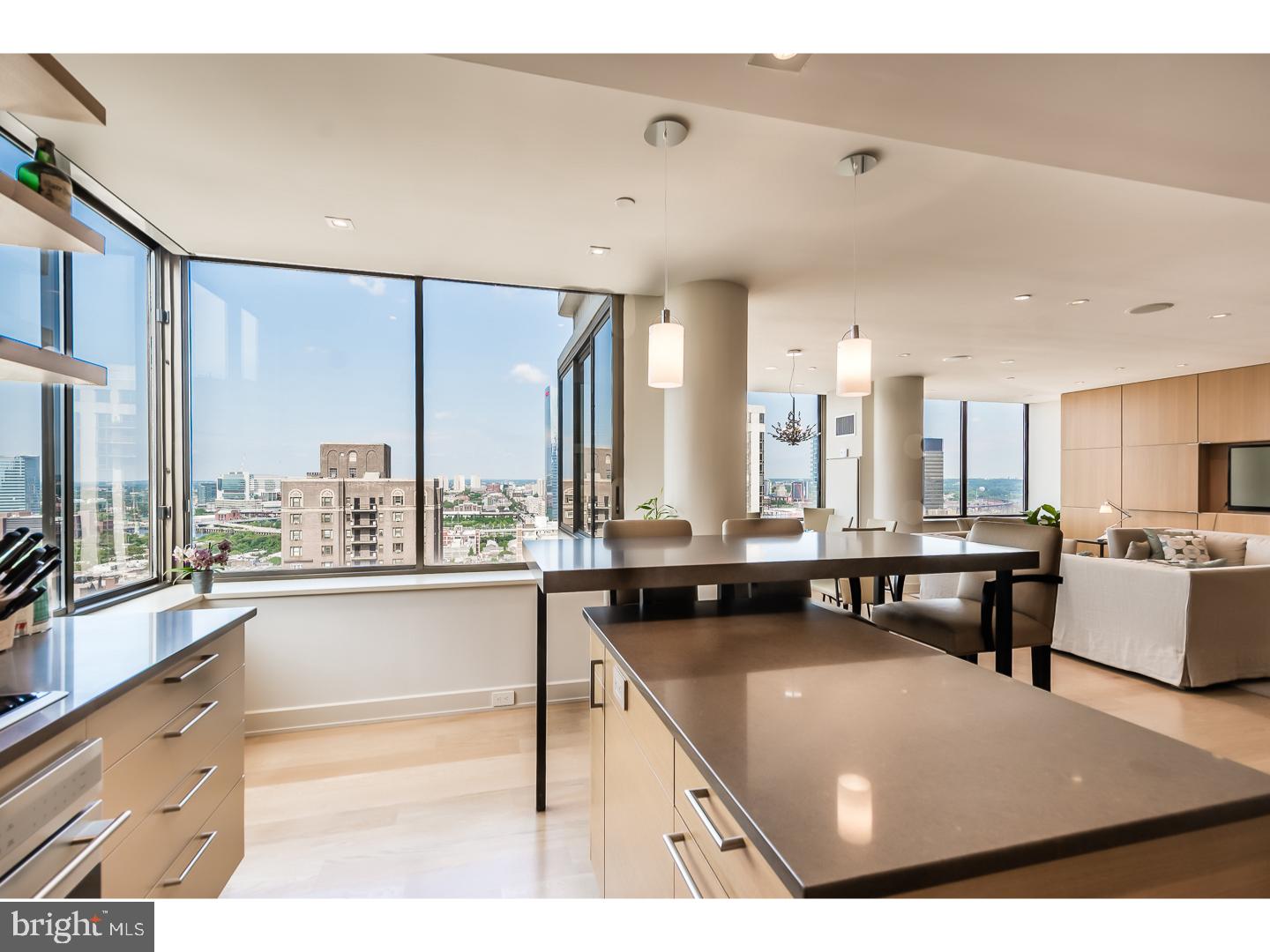 RITTENHOUSE SQUARE - Residential