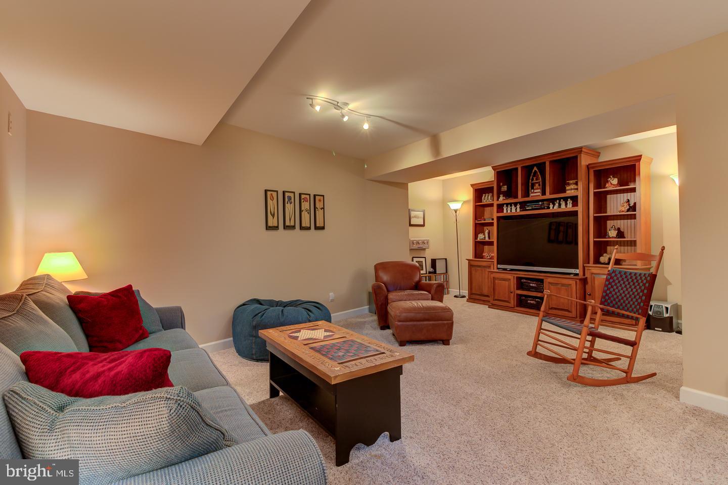 ELK CREEK FARM - Residential