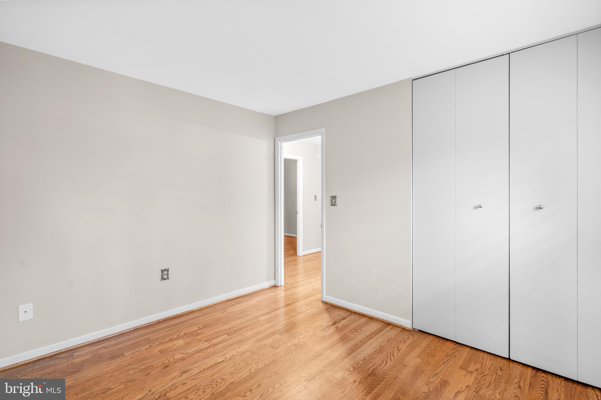 HILLSMERE ESTATES - Residential