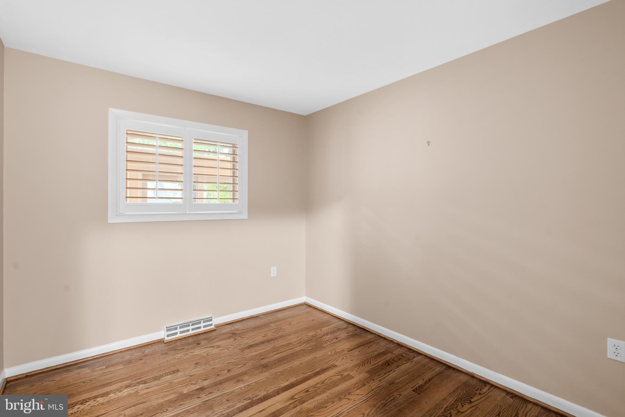 HILLSMERE ESTATES - Residential