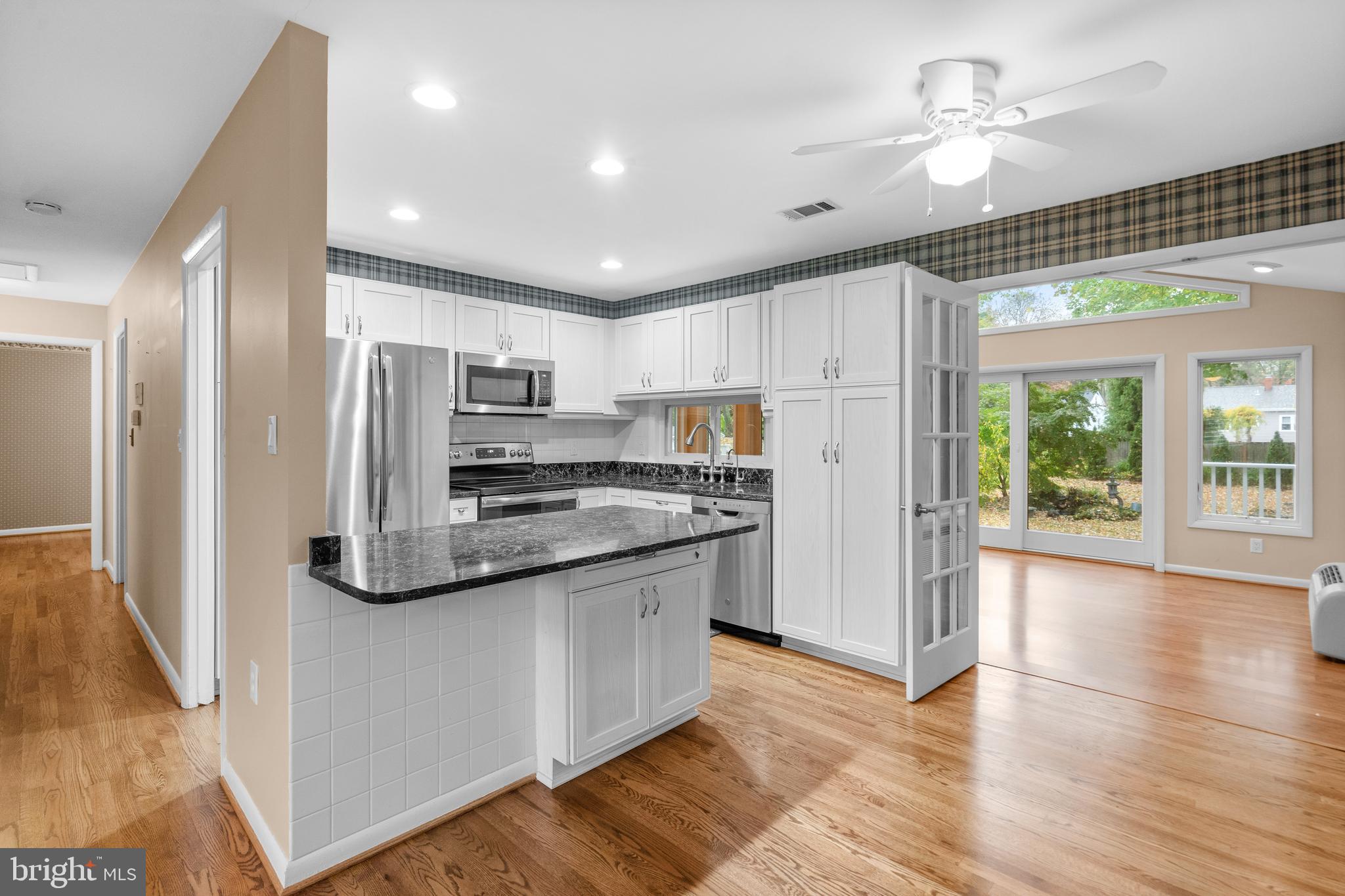 HILLSMERE ESTATES - Residential