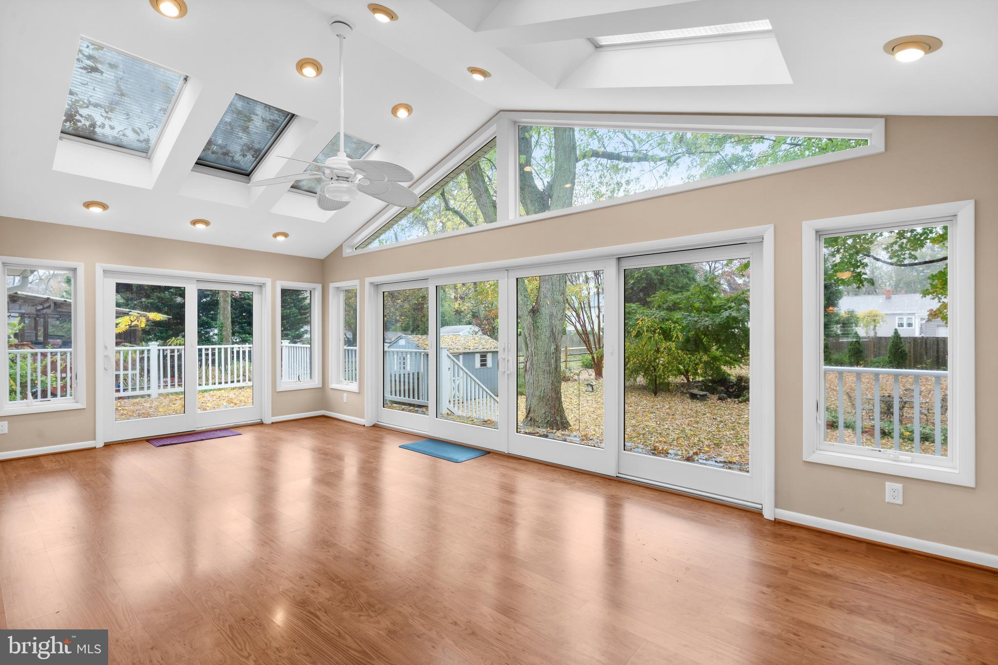 HILLSMERE ESTATES - Residential