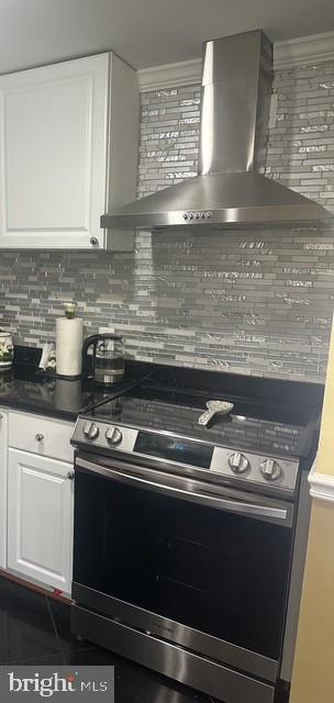 ELAN MEWS - Residential