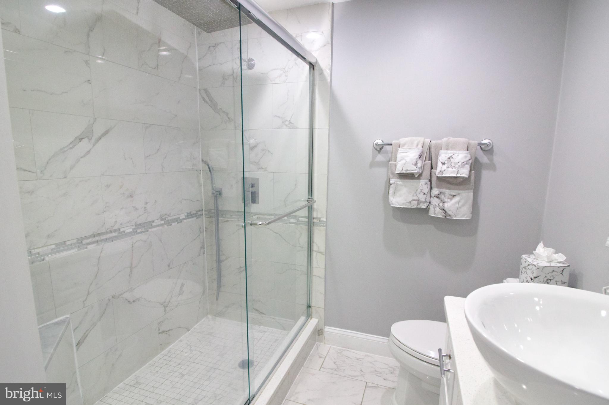 ELAN MEWS - Residential