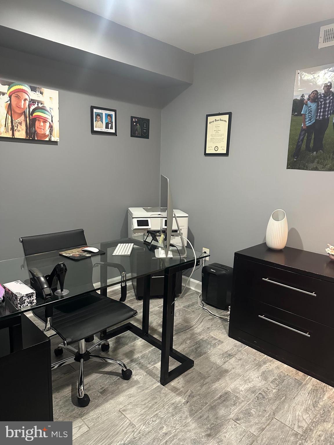 ELAN MEWS - Residential