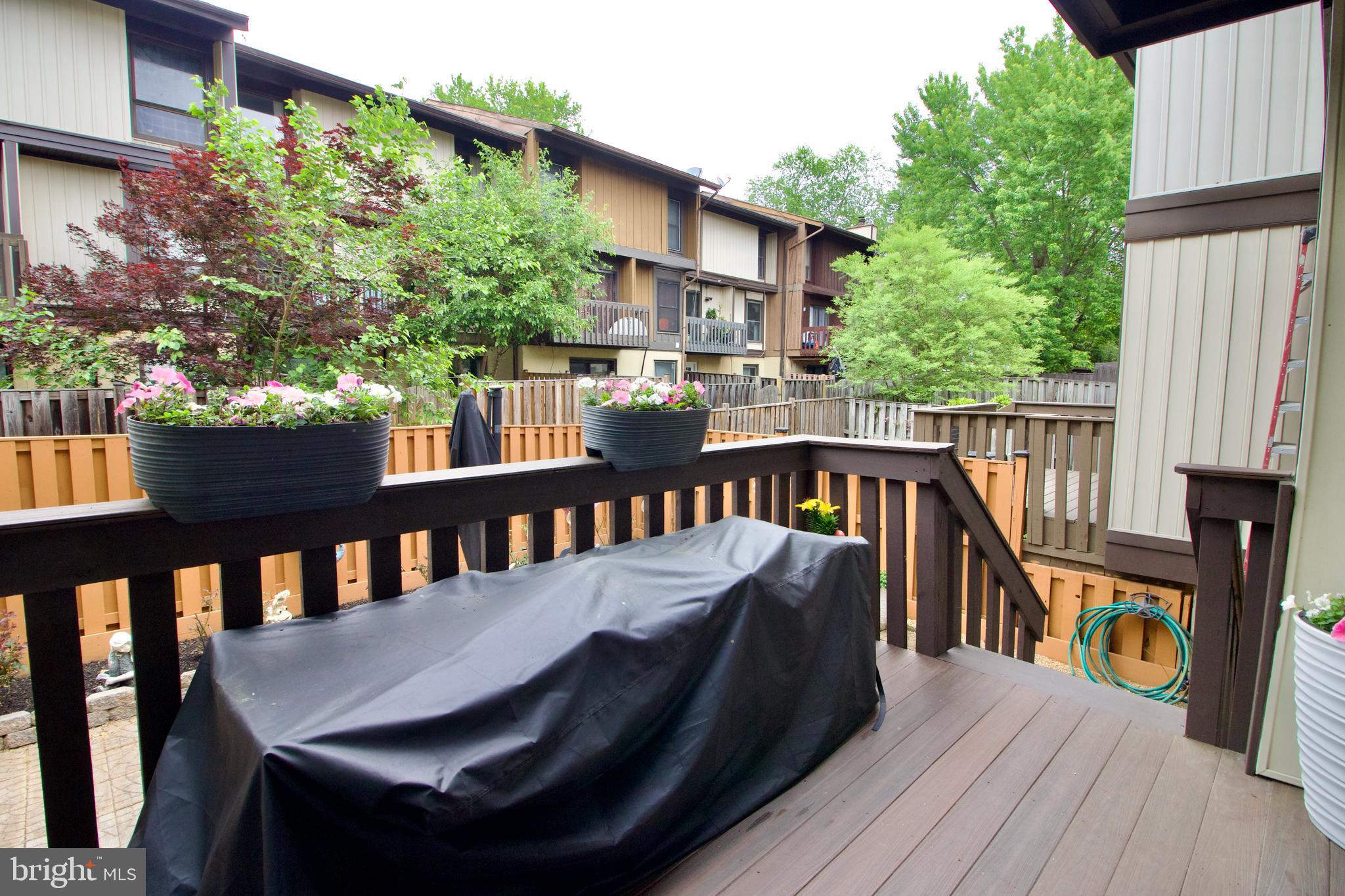 ELAN MEWS - Residential